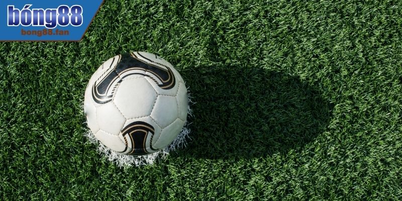 Cược giao bóng trước hiệu quả với chiến thuật gấp thếp