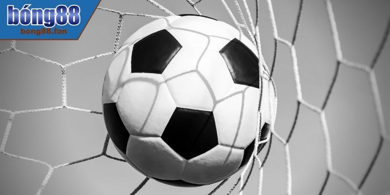 Tìm hiểu kèo giao bóng trước trong cá cược bóng đá